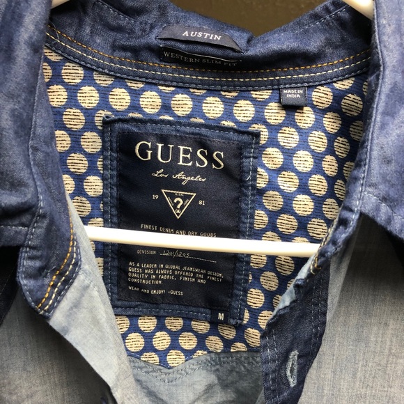 Guess 2 Tone Button Down - Picture 3 of 7